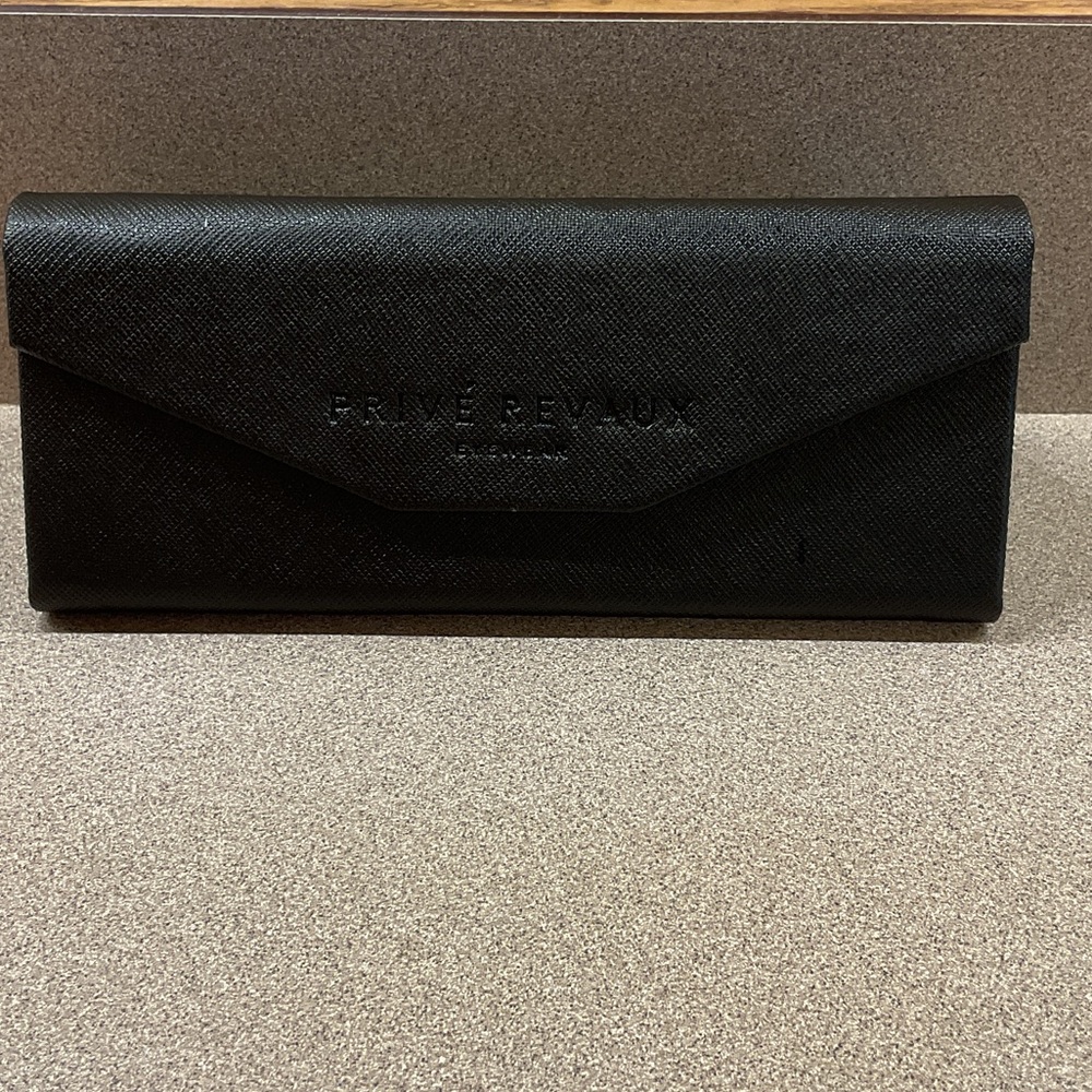 Prime Revaux Glasses And Case